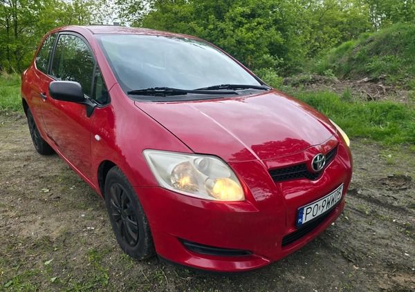 Toyota Auris cena 9200 przebieg: 216000, rok produkcji 2007 z Poznań małe 29